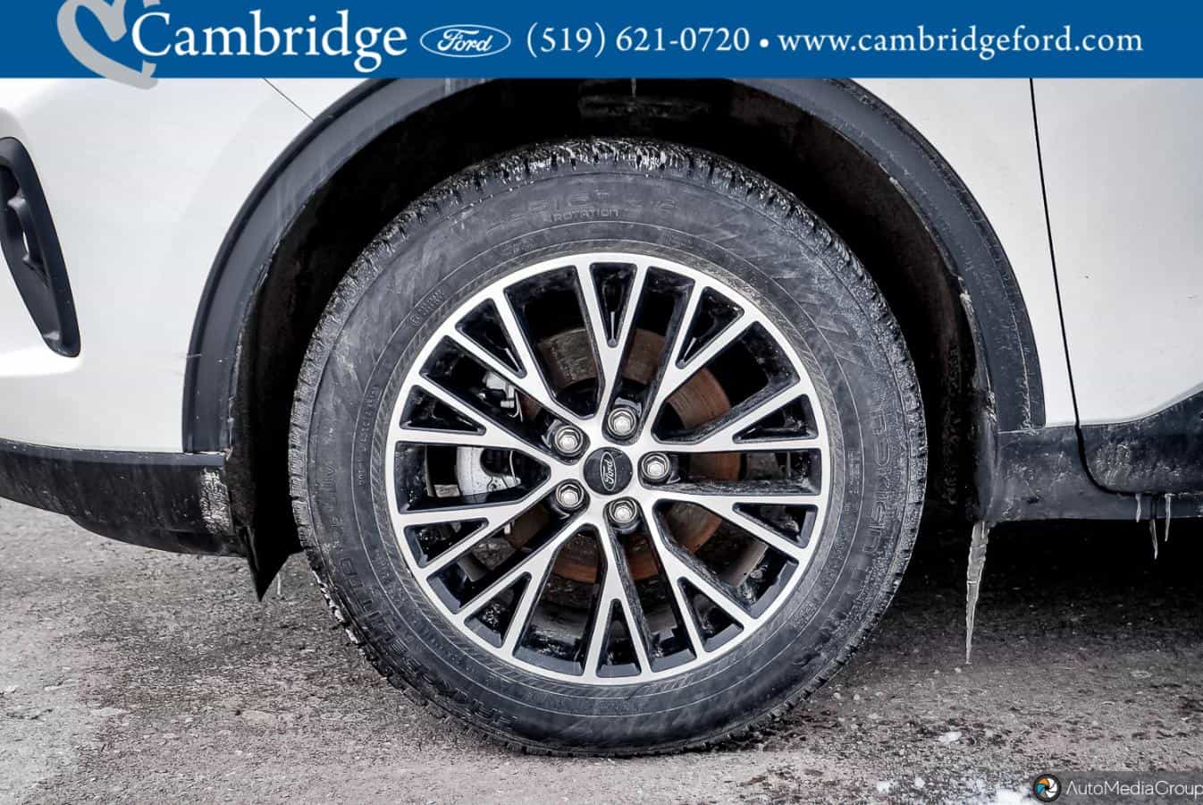 2024 Ford Escape Hybrid Phev - Image 3