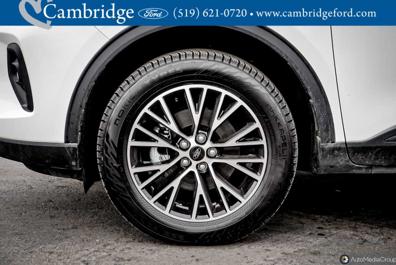 2024 Ford Escape Hybrid Phev - Image 11