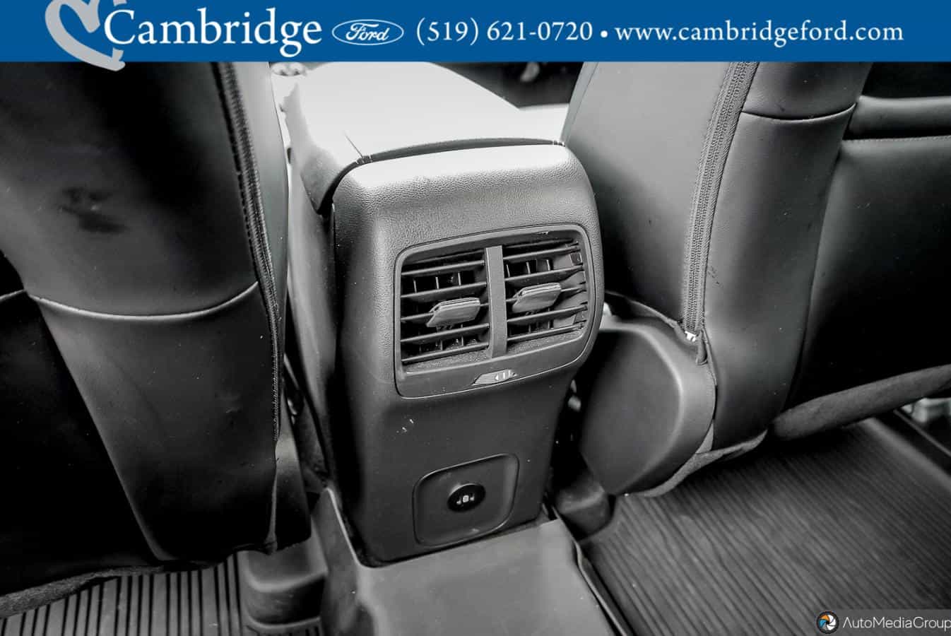 2024 Ford Escape Hybrid Phev - Image 15