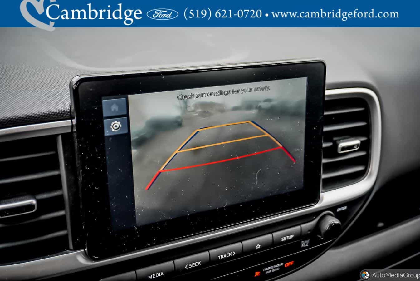 Image 8 Hyundai Venue Preferred 2025