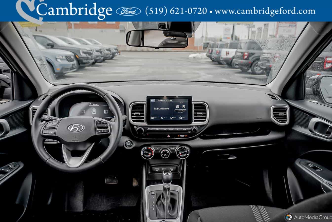 Image 16 Hyundai Venue Preferred 2025