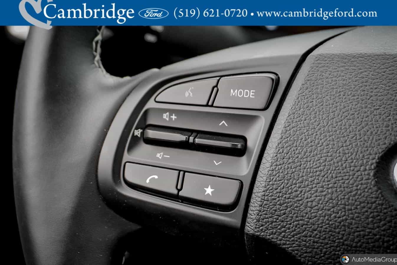 Image 20 Hyundai Venue Preferred 2025