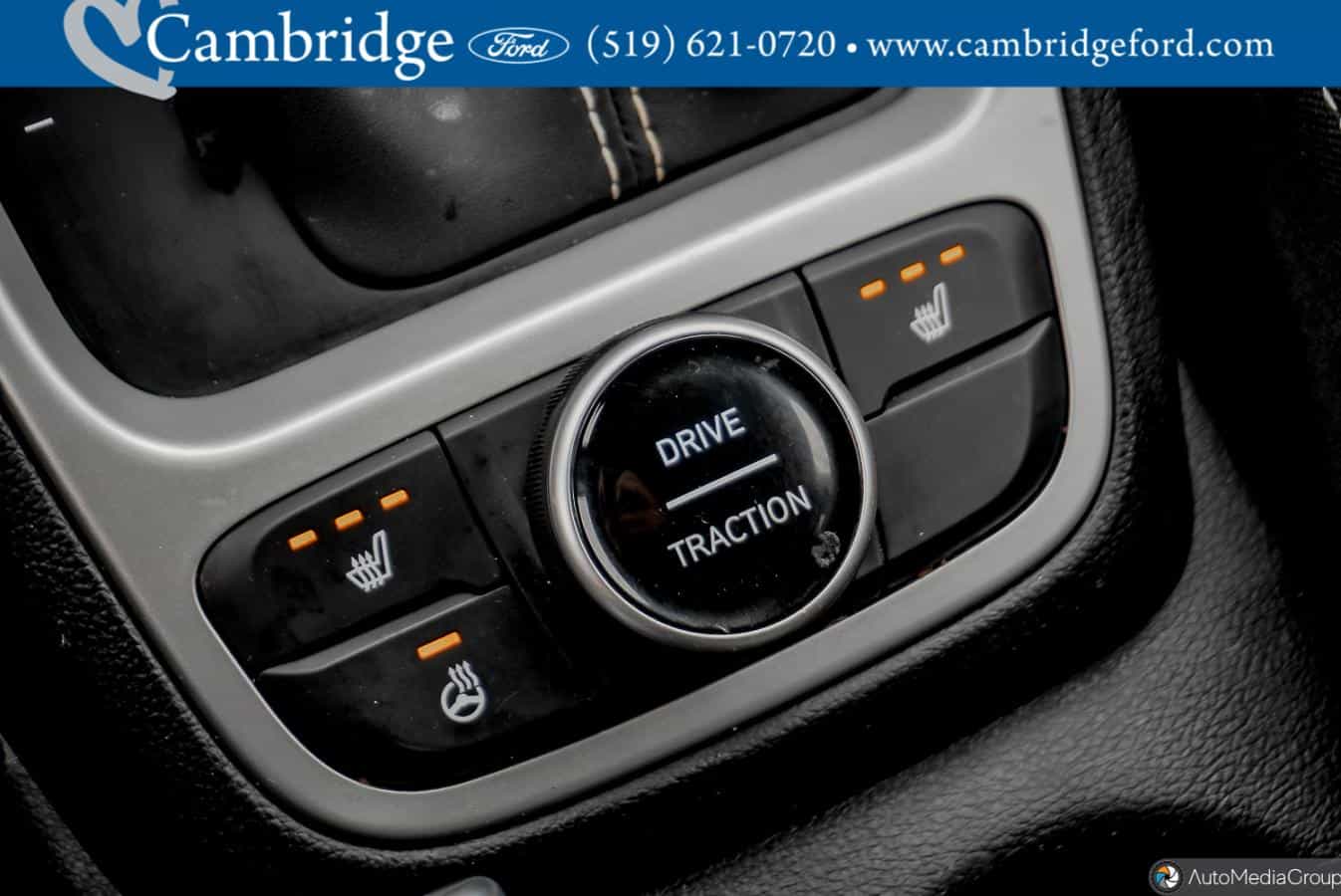 Image 24 Hyundai Venue Preferred 2025