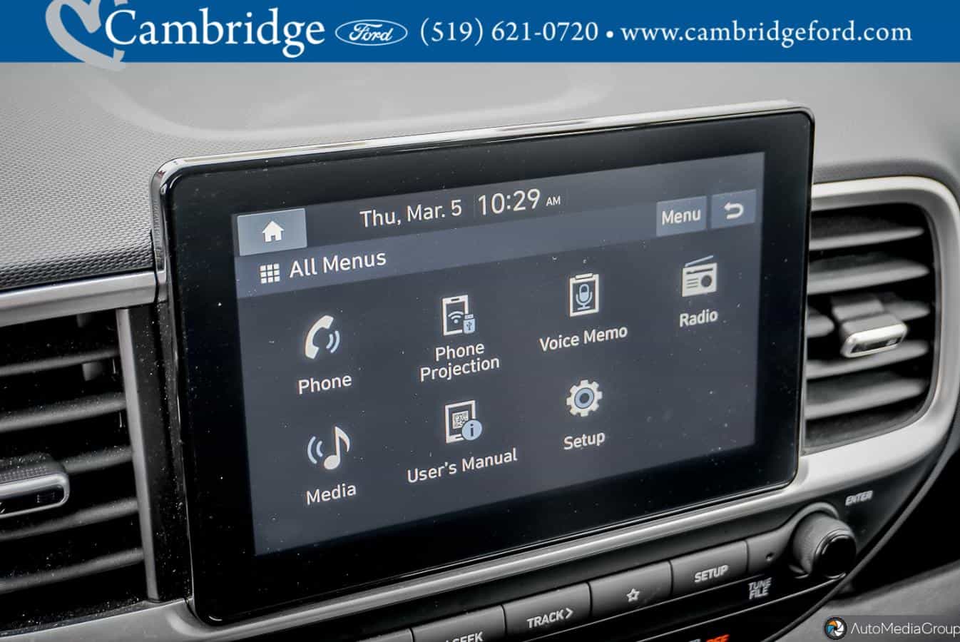 Image 28 Hyundai Venue Preferred 2025