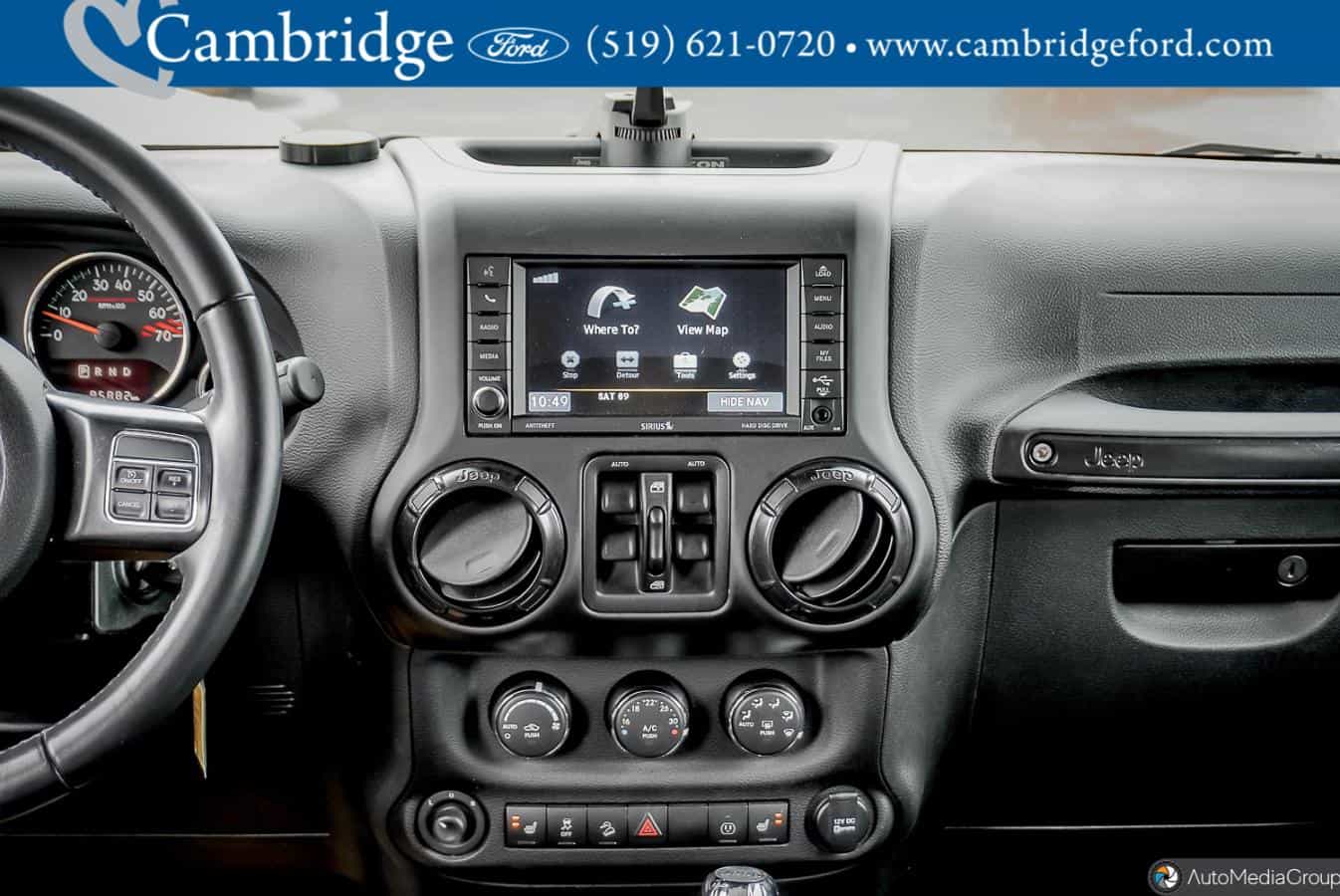 2017 Jeep Wrangler Rubicon - Image 16