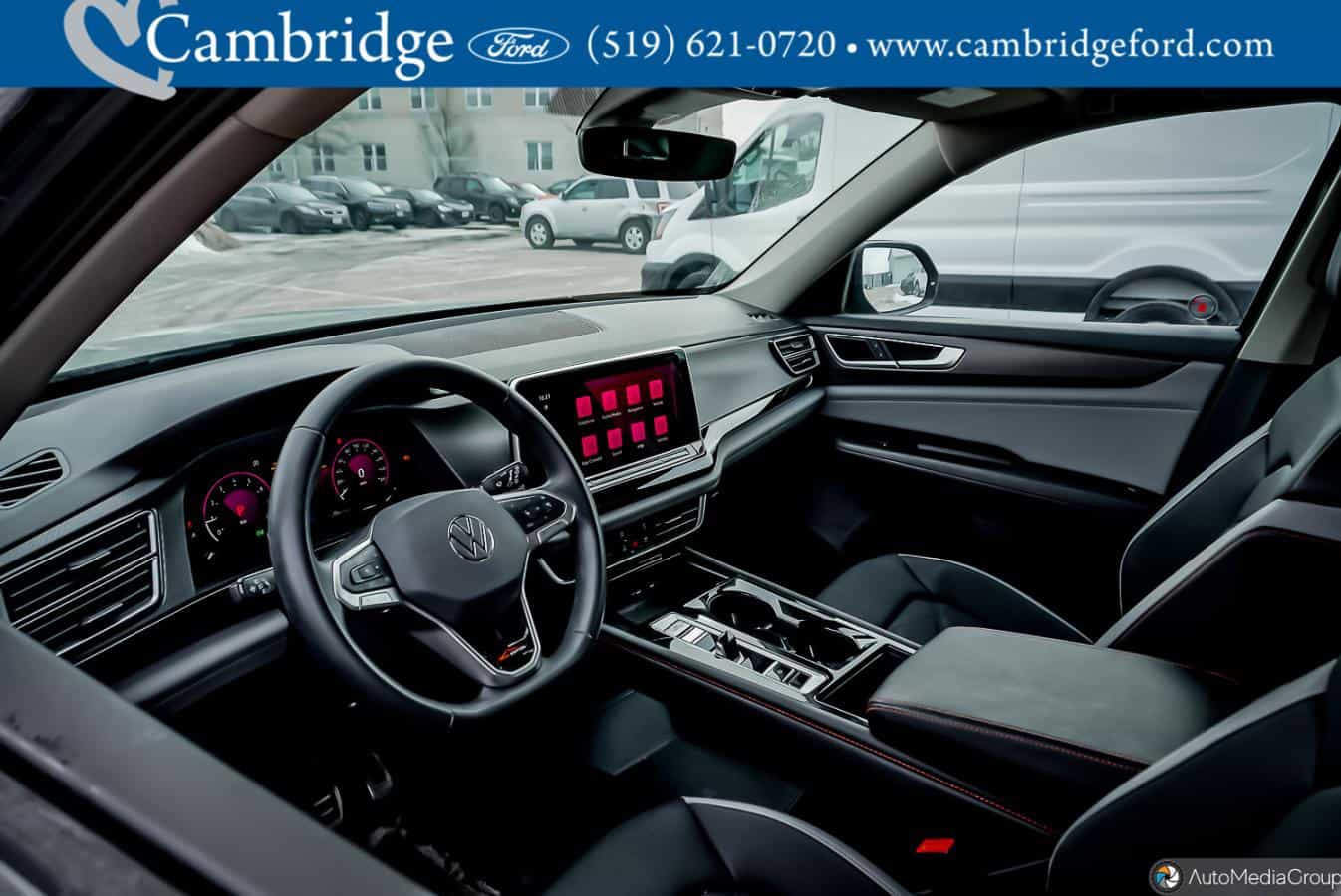 2024 Volkswagen Atlas Peak Edition - Image 6