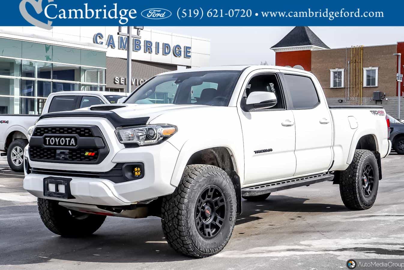 2019 Toyota Tacoma Sr5 - Image 9