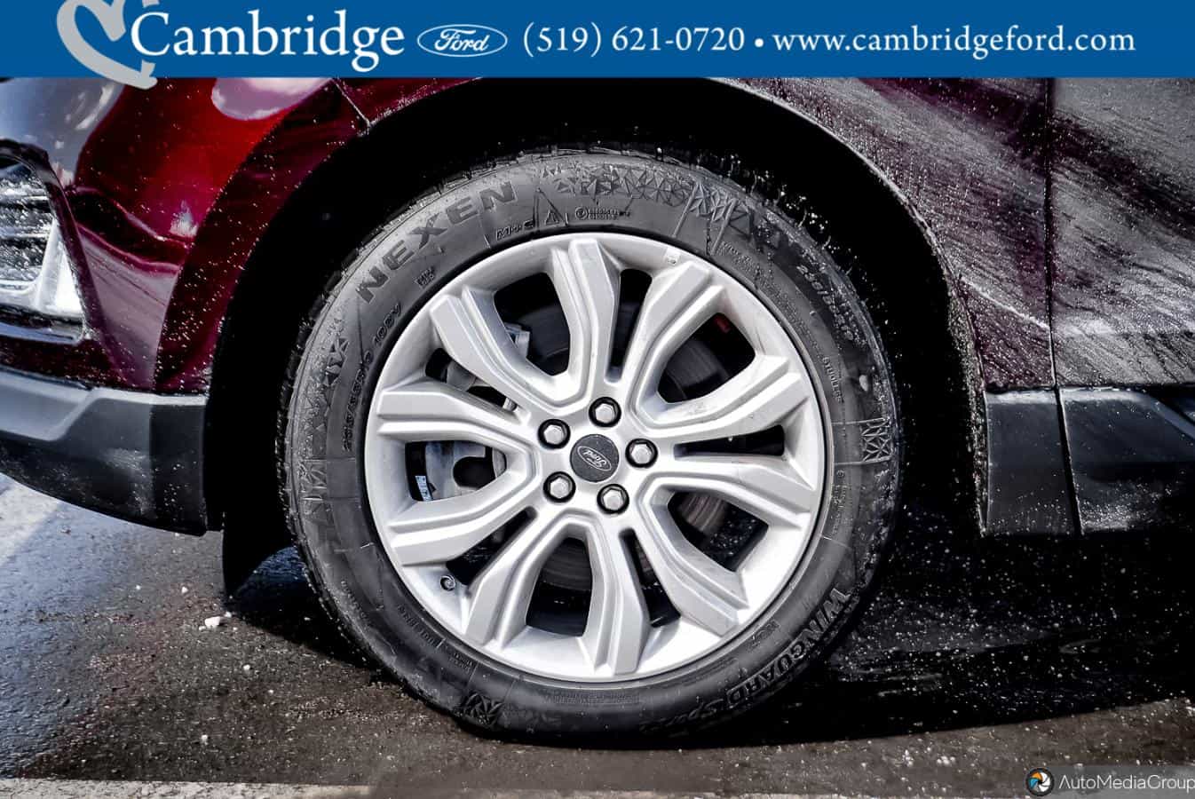 2023 Ford Edge Titanium - Image 11