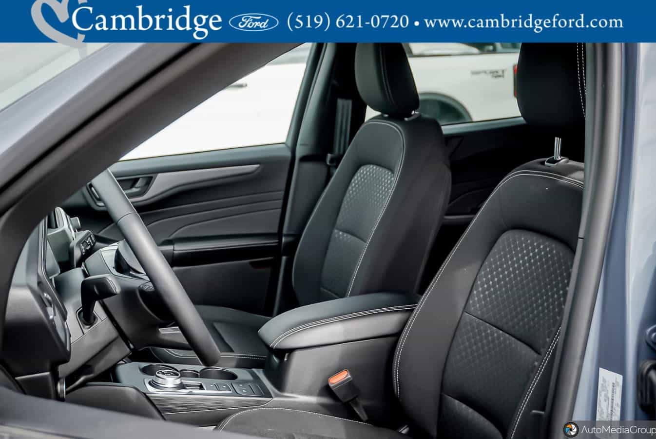 Image 4 Ford Escape Active 2025