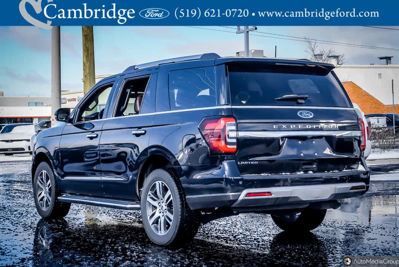 Image 2 Ford Expedition Limited 2023