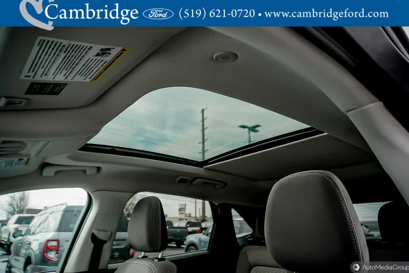 2022 Ford Escape 4Dr Se - Image 5