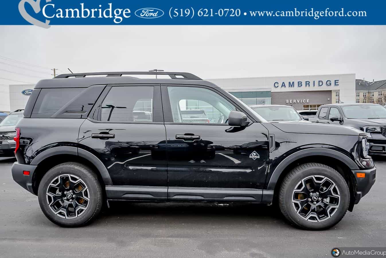 Image 3 Ford Bronco Sport Outer Banks 2025