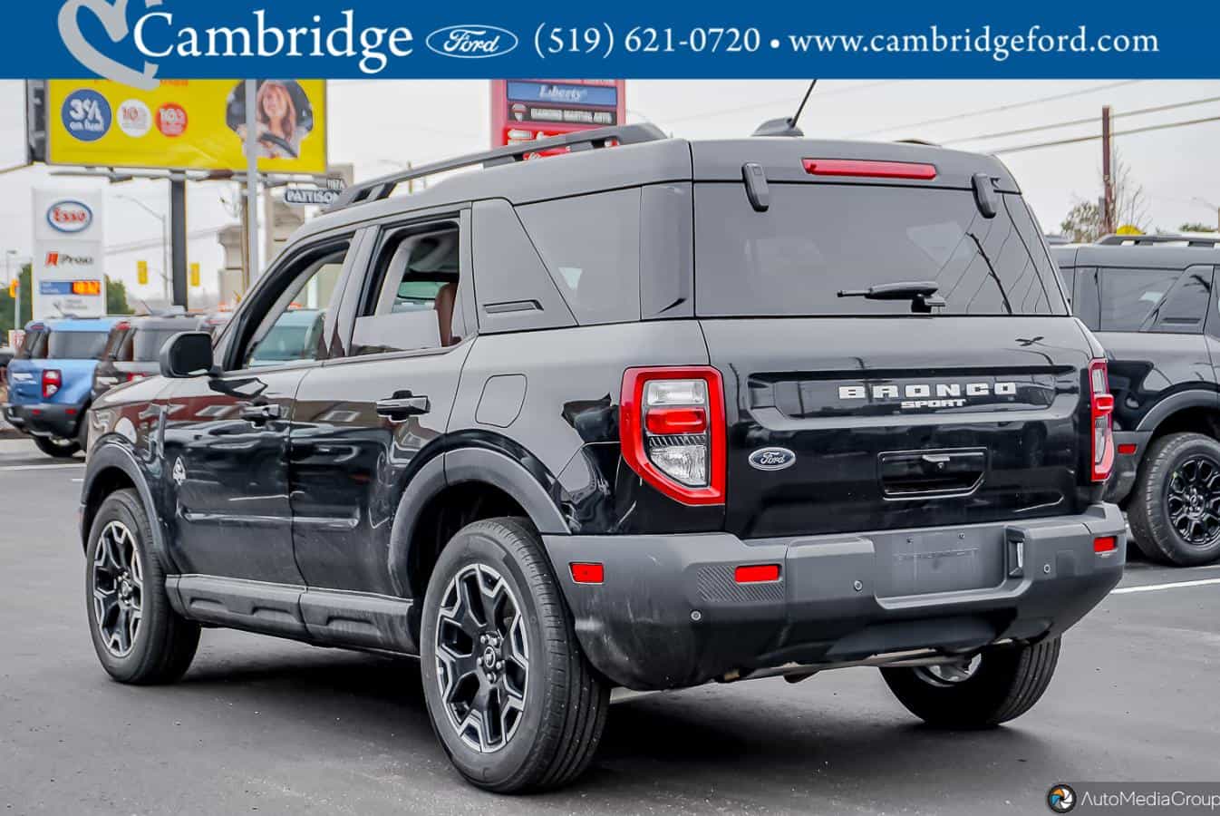 Image 6 Ford Bronco Sport Outer Banks 2025