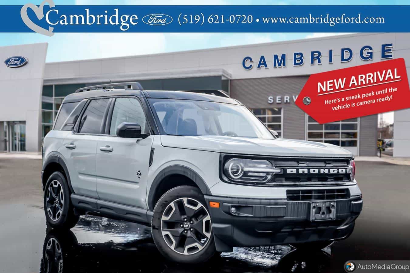 2022 Ford Bronco Sport Outer Banks - Image 1
