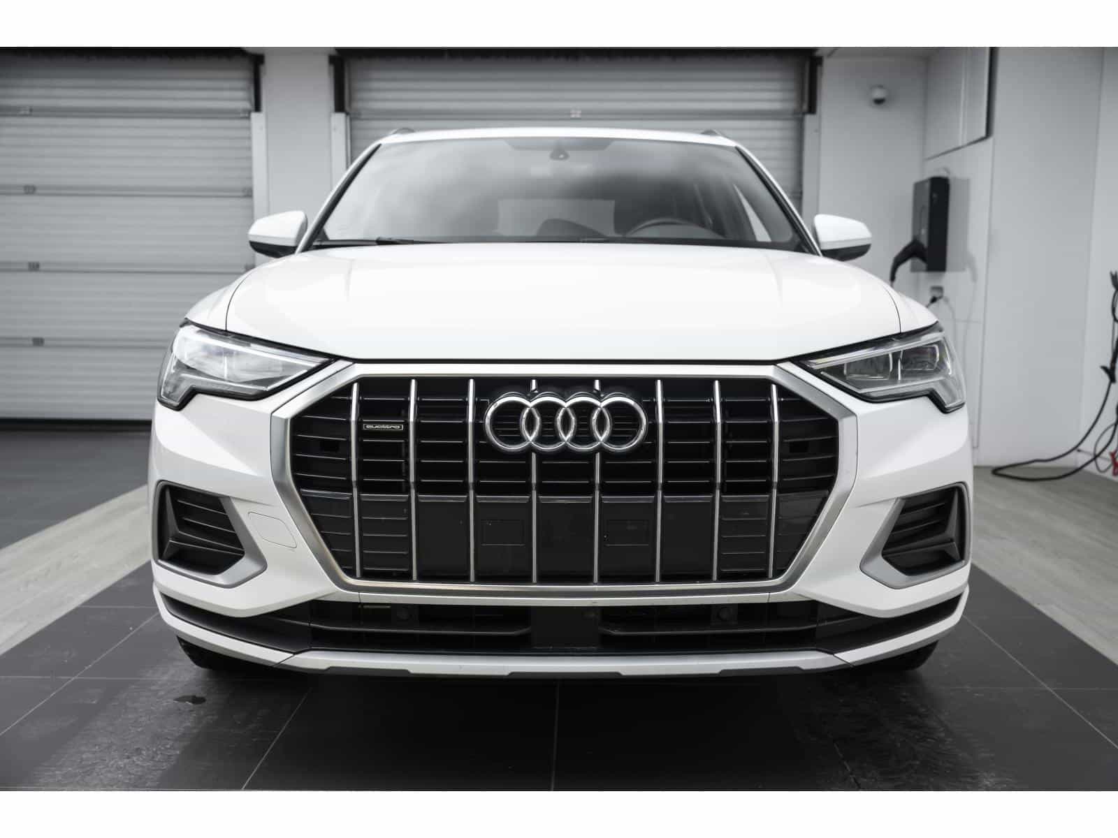 2021 Audi Q3 45 Komfort - Image 5