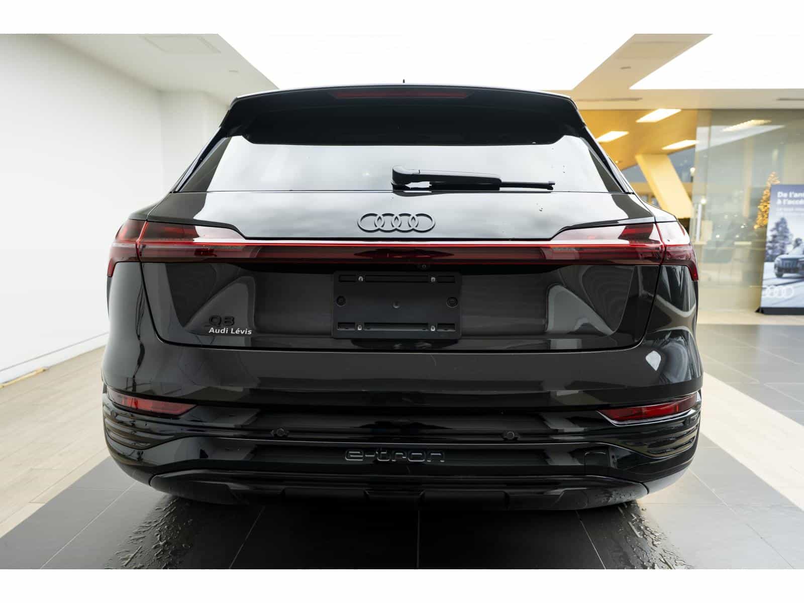 2024 Audi Q8 e-tron e-tron - Image 10