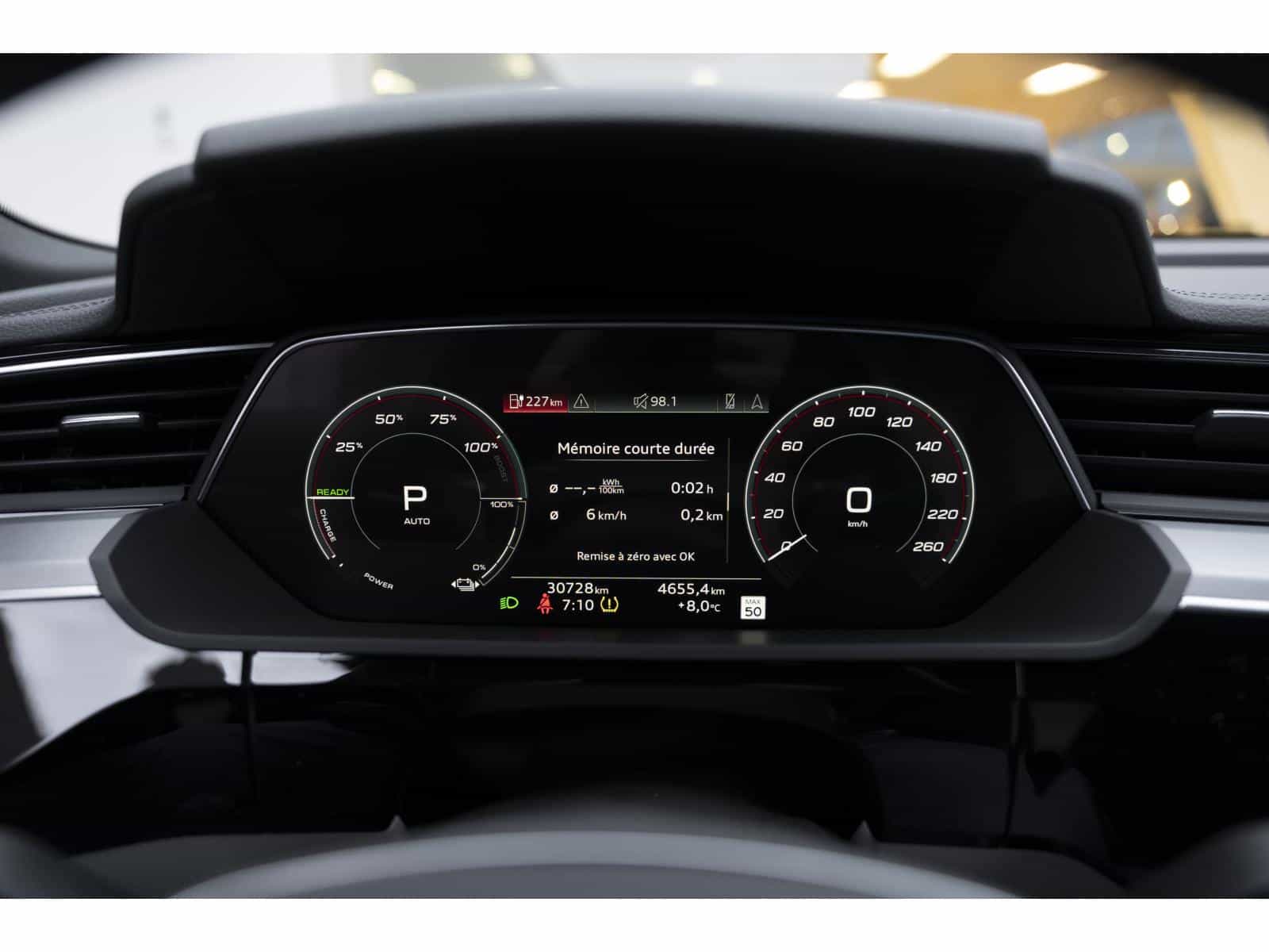 2024 Audi Q8 e-tron e-tron - Image 22