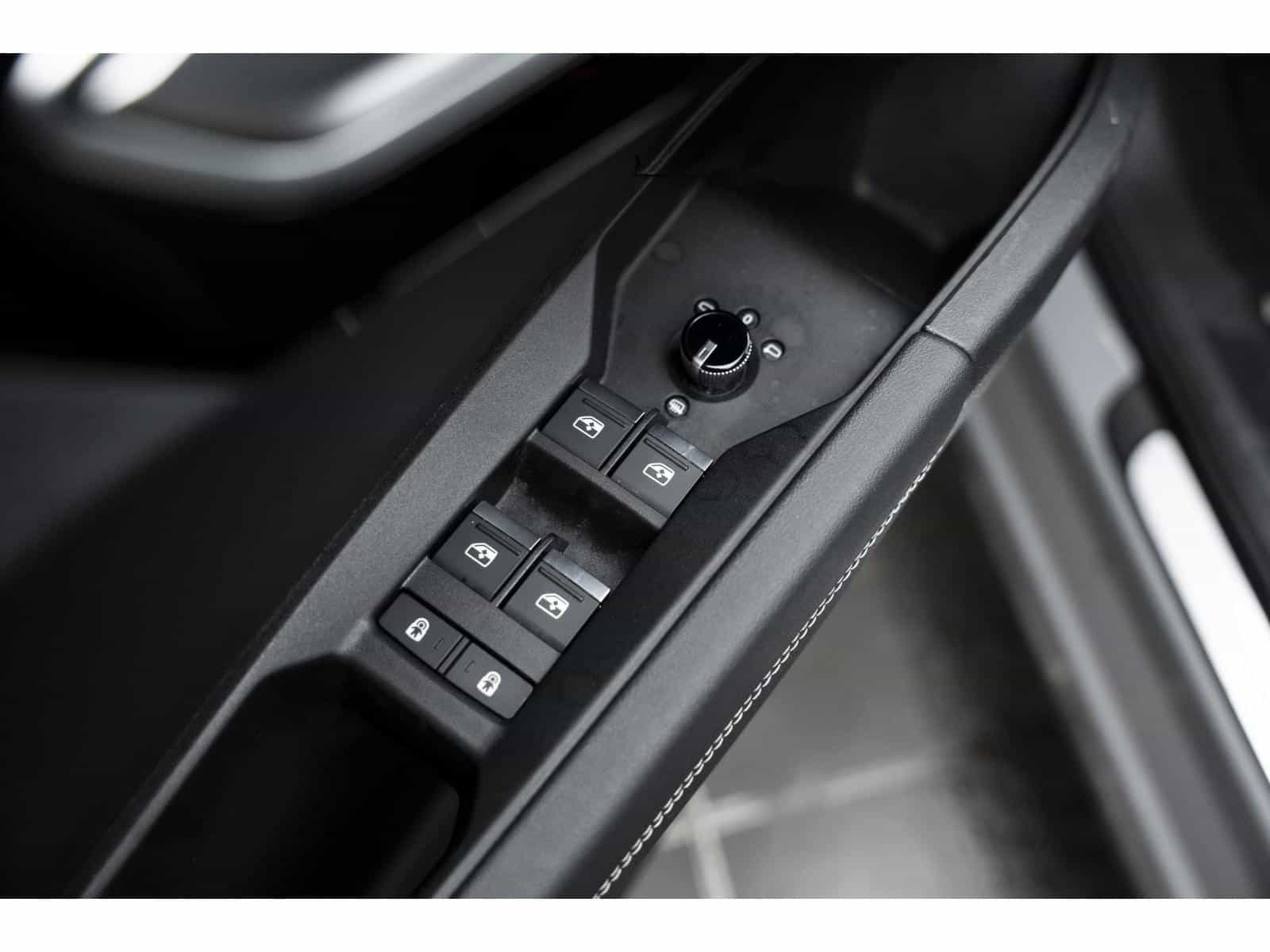 2024 Audi Q4 e-tron 50 - Image 18