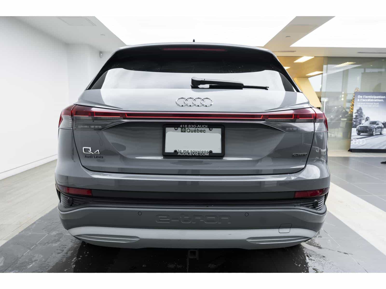 2024 Audi Q4 e-tron 55 - Image 10