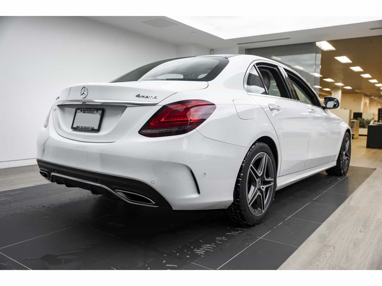 Image 8 Mercedes-Benz C300 4 Matic C 300 2021