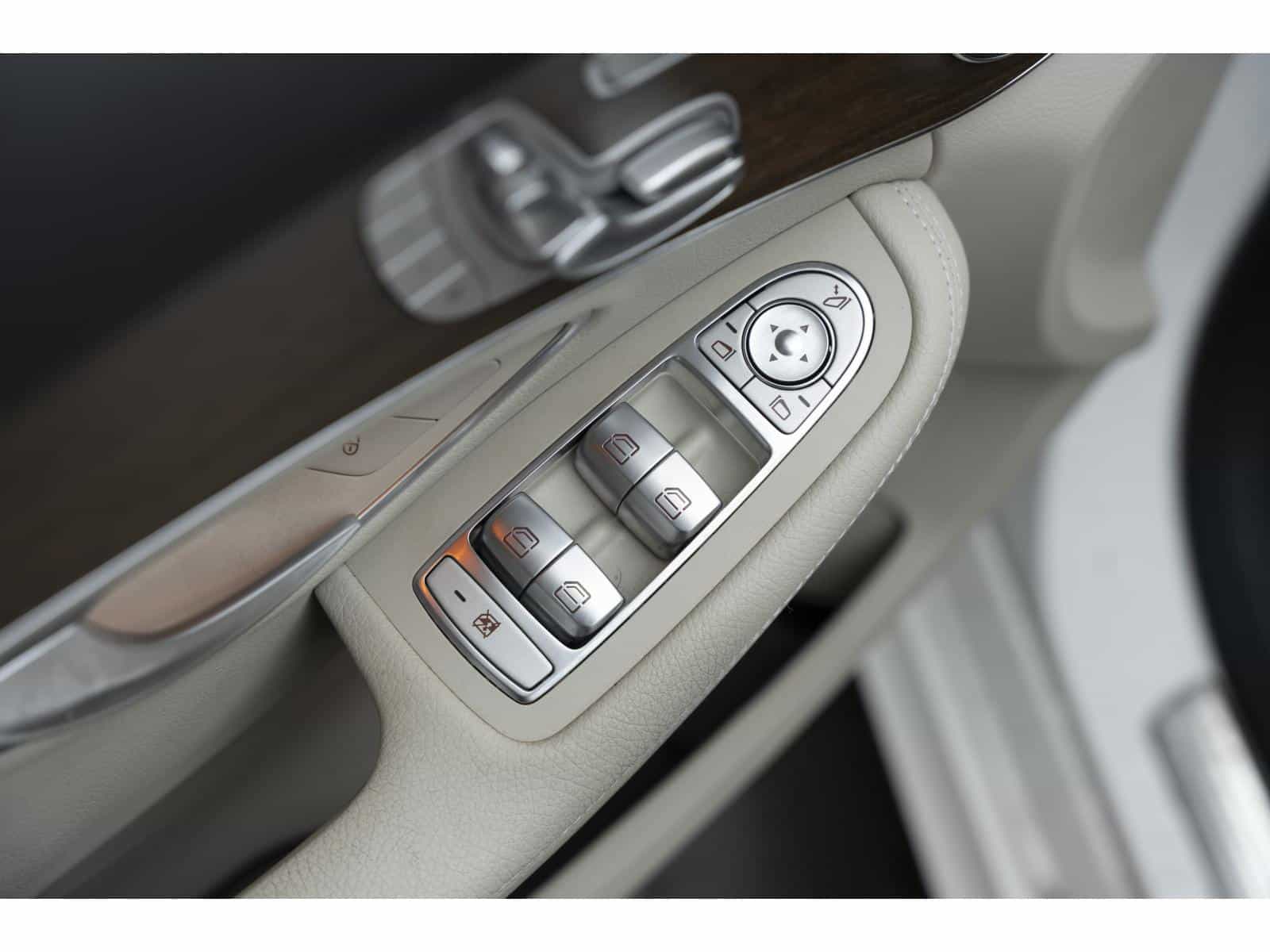 Image 19 Mercedes-Benz C300 4 Matic C 300 2021