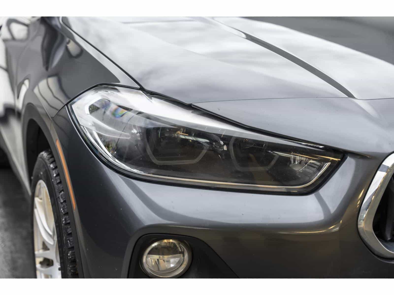 2020 BMW X2 xDrive28i - Image 2