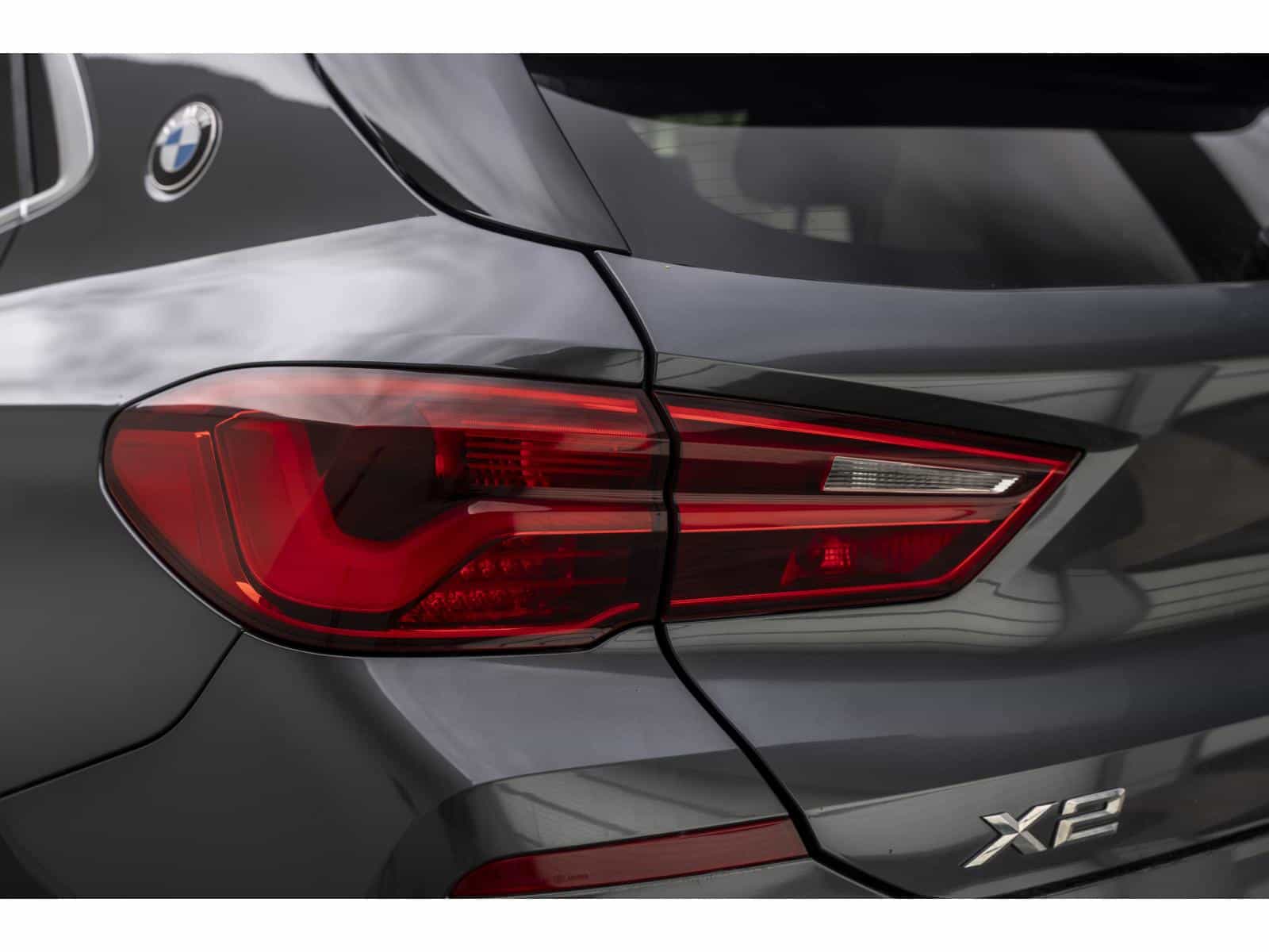 2020 BMW X2 xDrive28i - Image 9