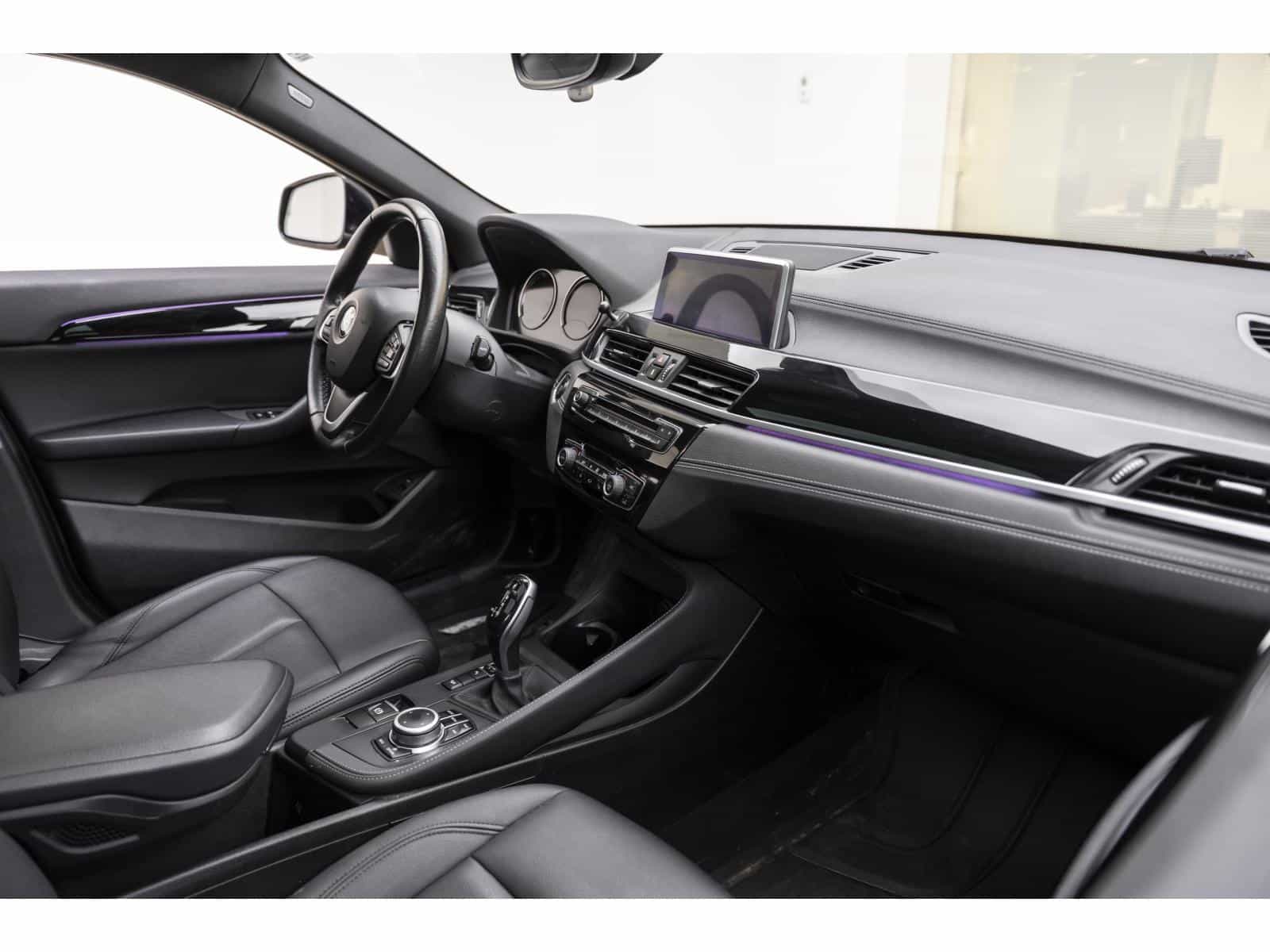 2020 BMW X2 xDrive28i - Image 12