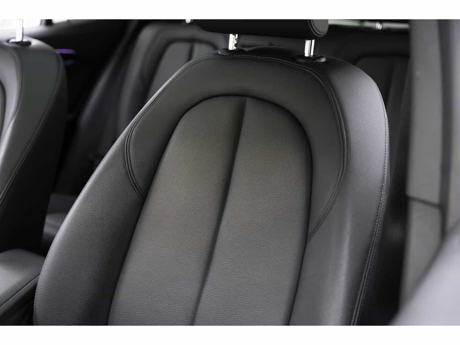 2020 BMW X2 xDrive28i - Image 15