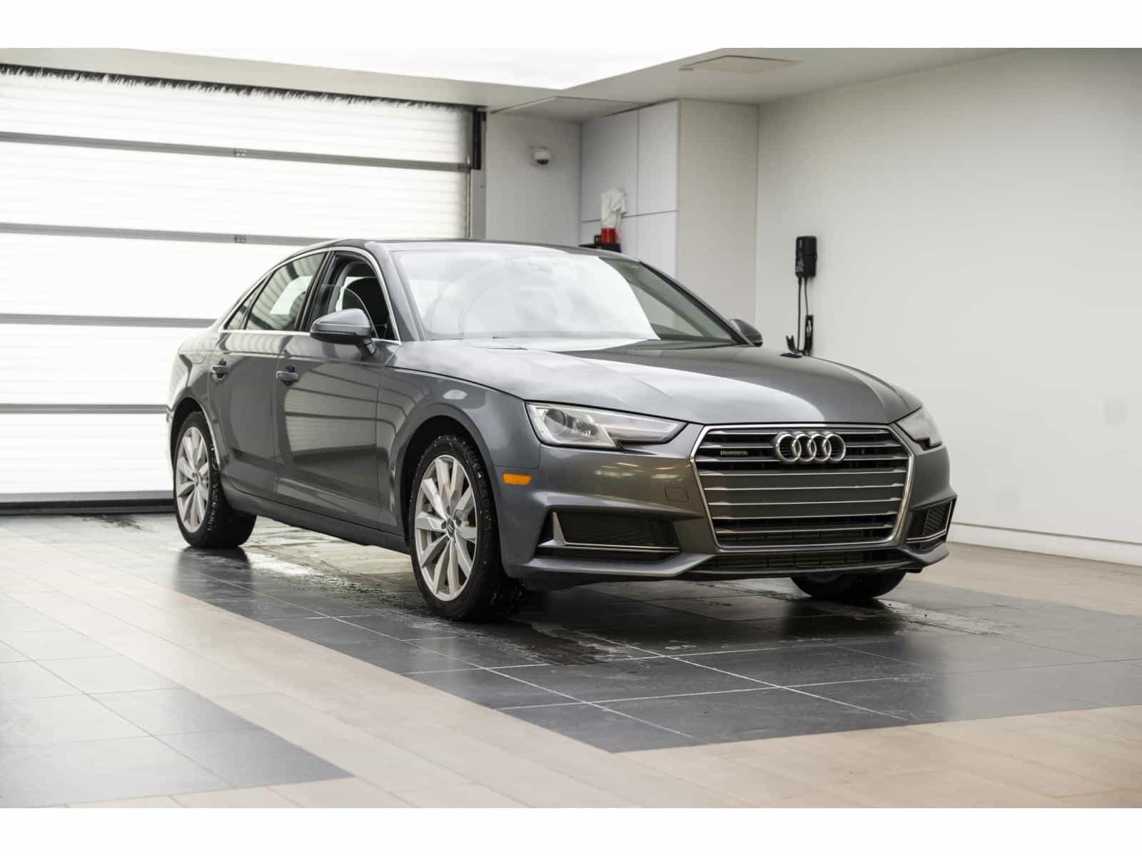 Image 1 Audi A4 45 Komfort 2019