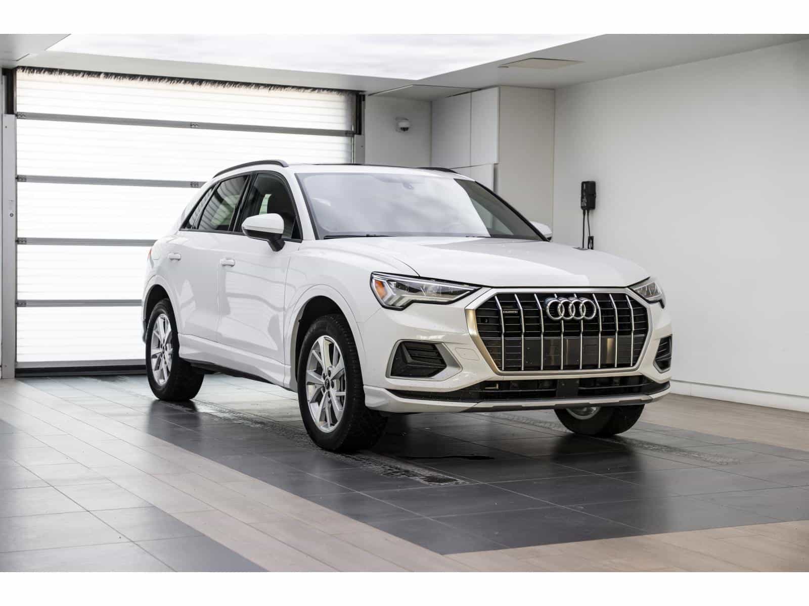 2025 Audi Q3 Base - Image 1