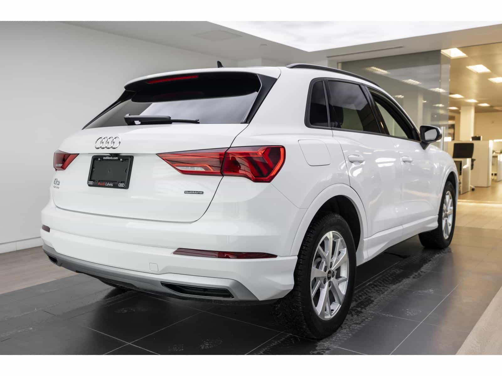 2025 Audi Q3 Base - Image 10