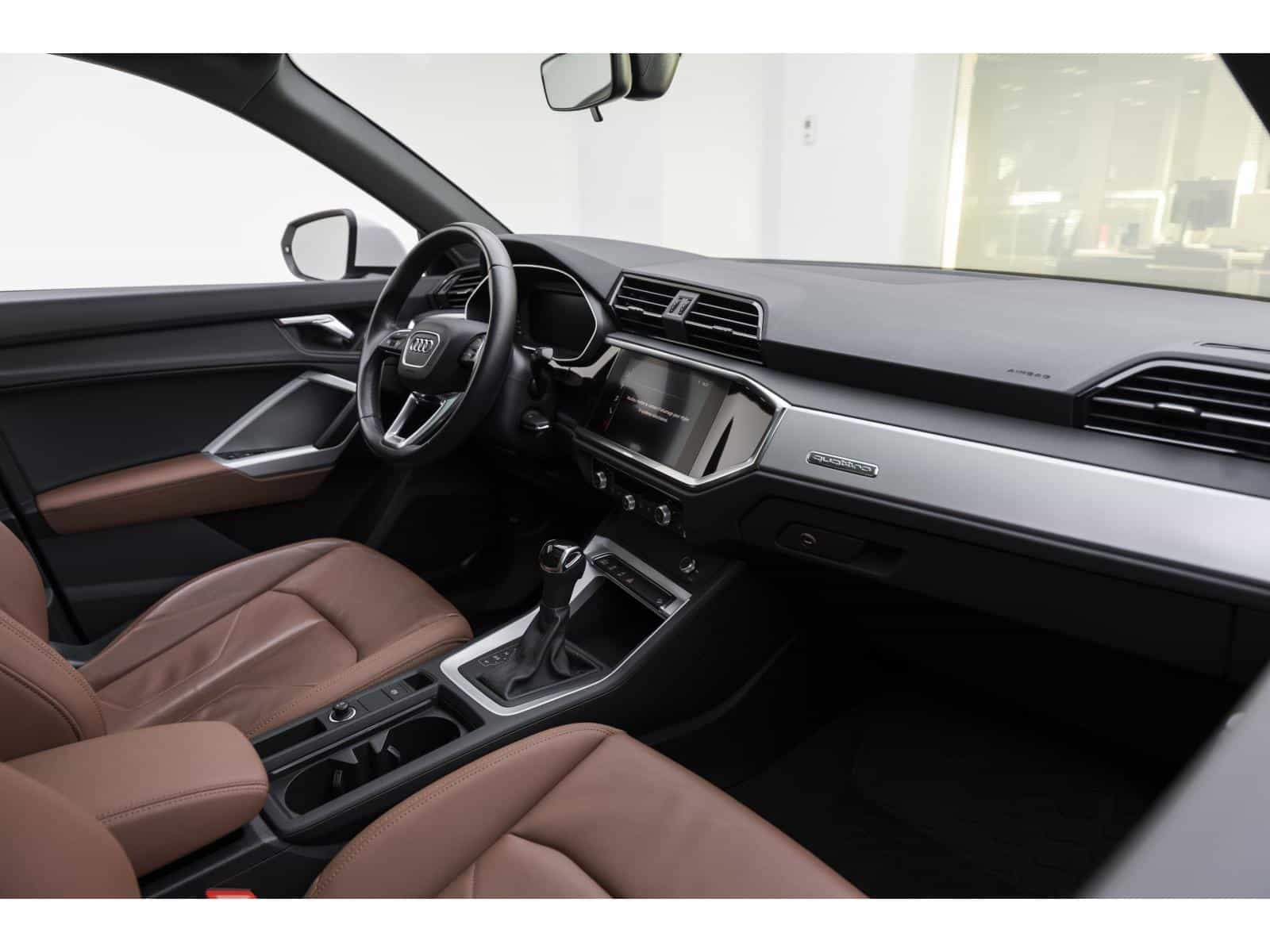 2025 Audi Q3 Base - Image 14