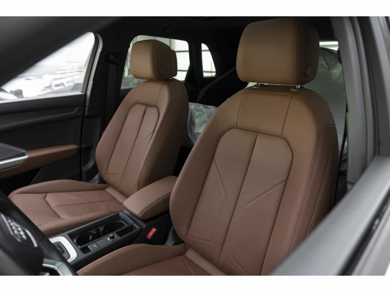 2025 Audi Q3 Premium 40 Base - Image 15