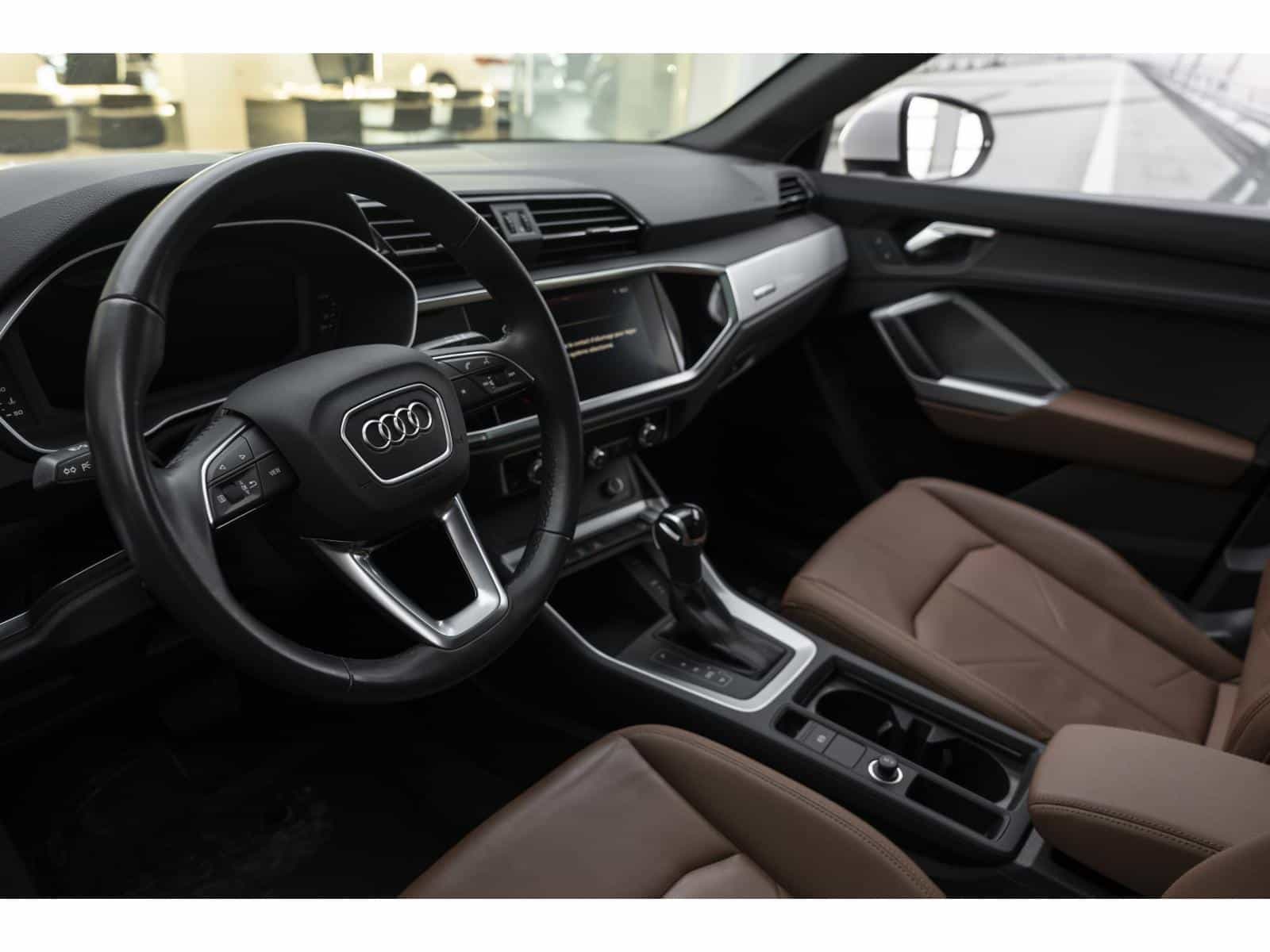 2025 Audi Q3 Premium 40 Base - Image 17