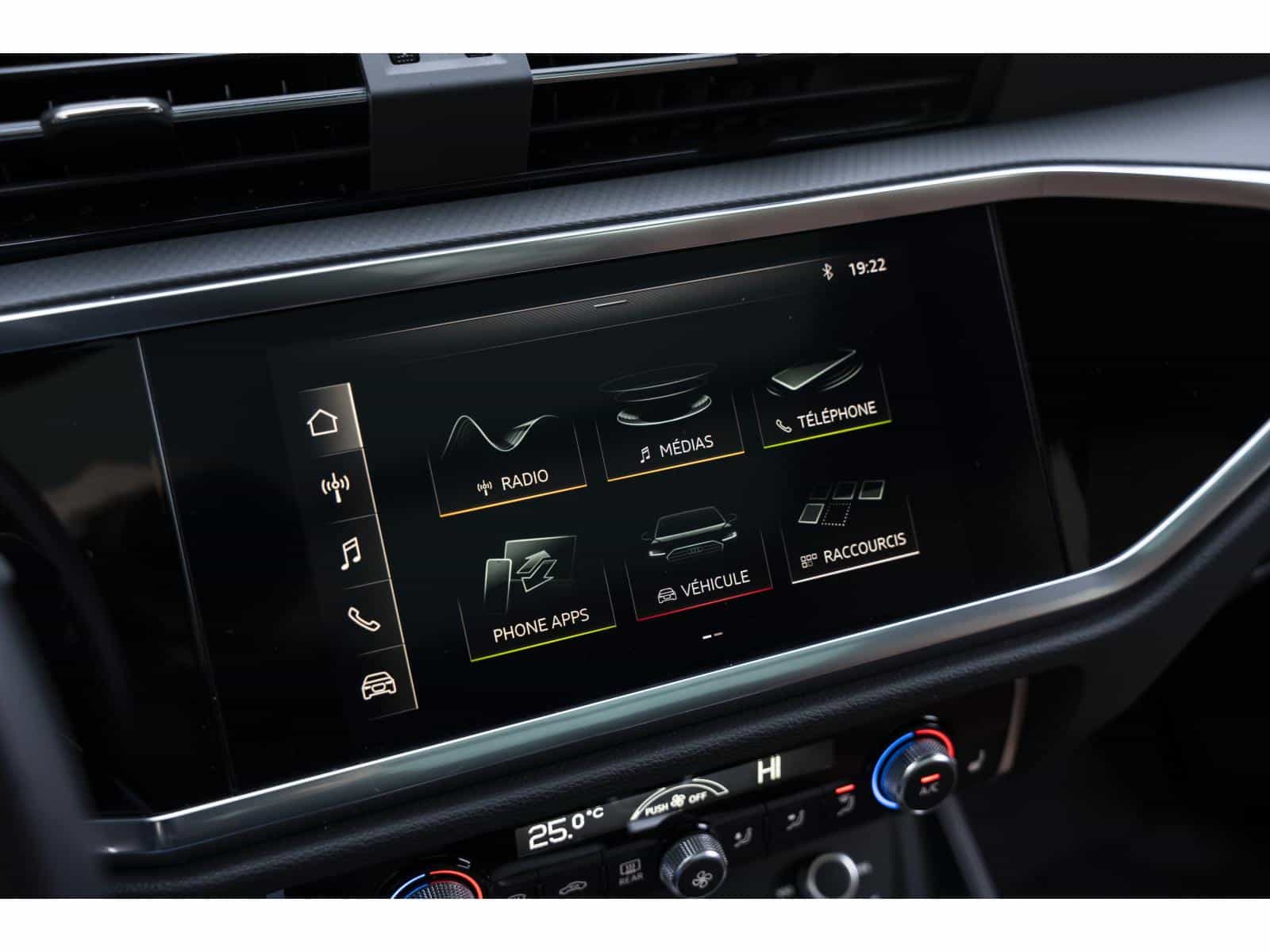 2025 Audi Q3 Base - Image 21