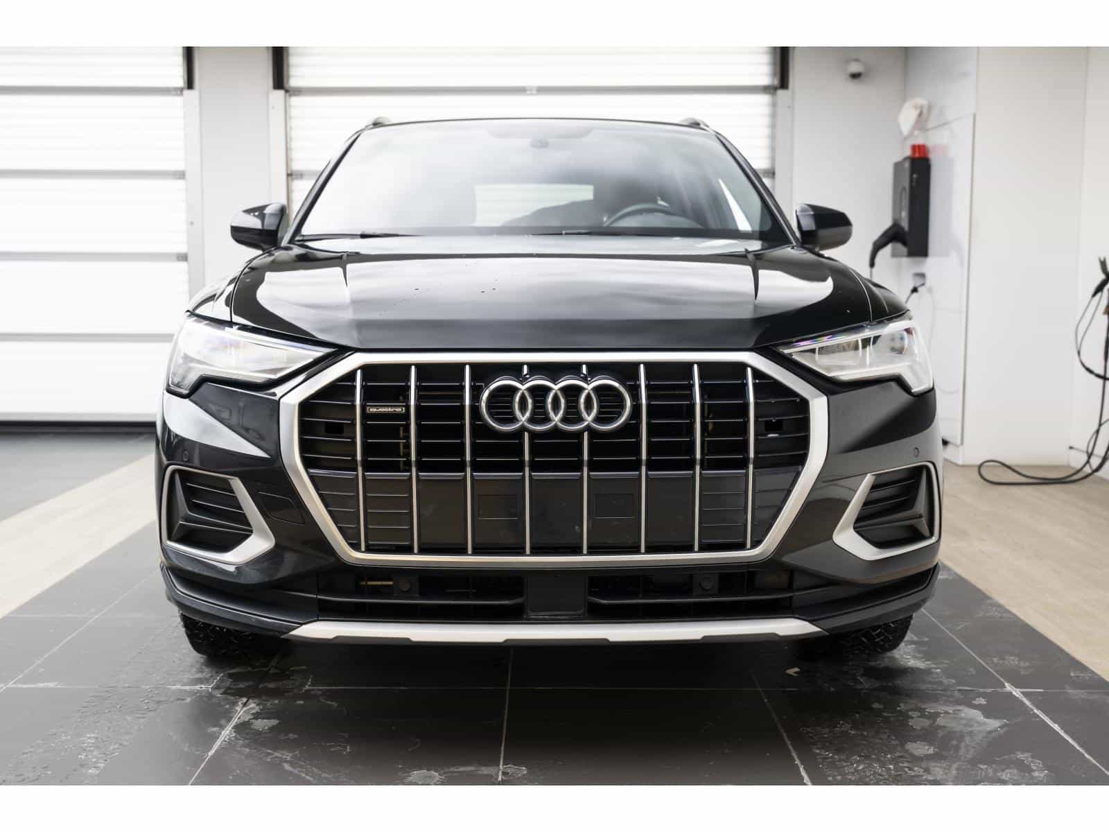 2021 Audi Q3 45 Komfort - Image 5