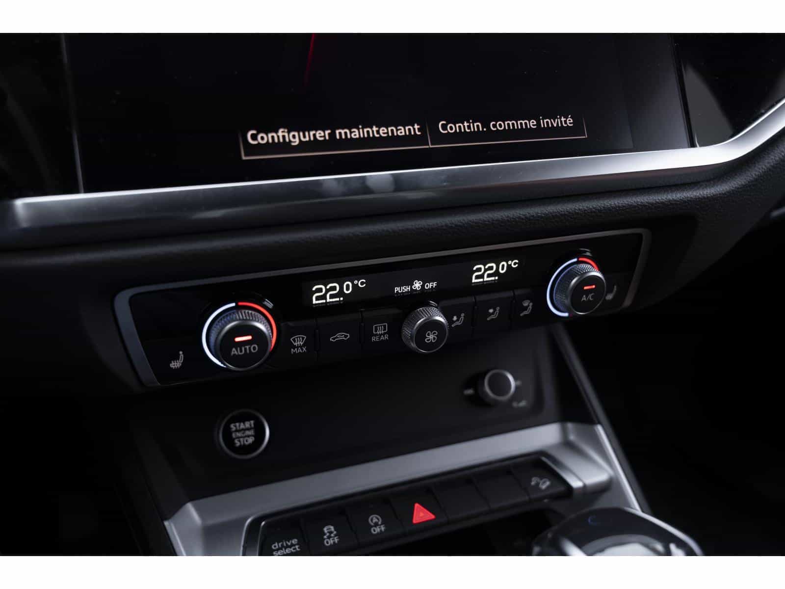 2022 Audi Q3 40 Komfort - Image 20