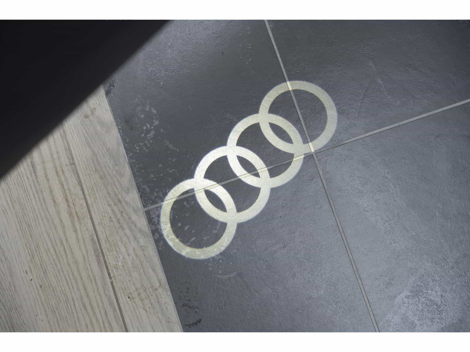 2022 Audi Q3 40 Komfort - Image 20