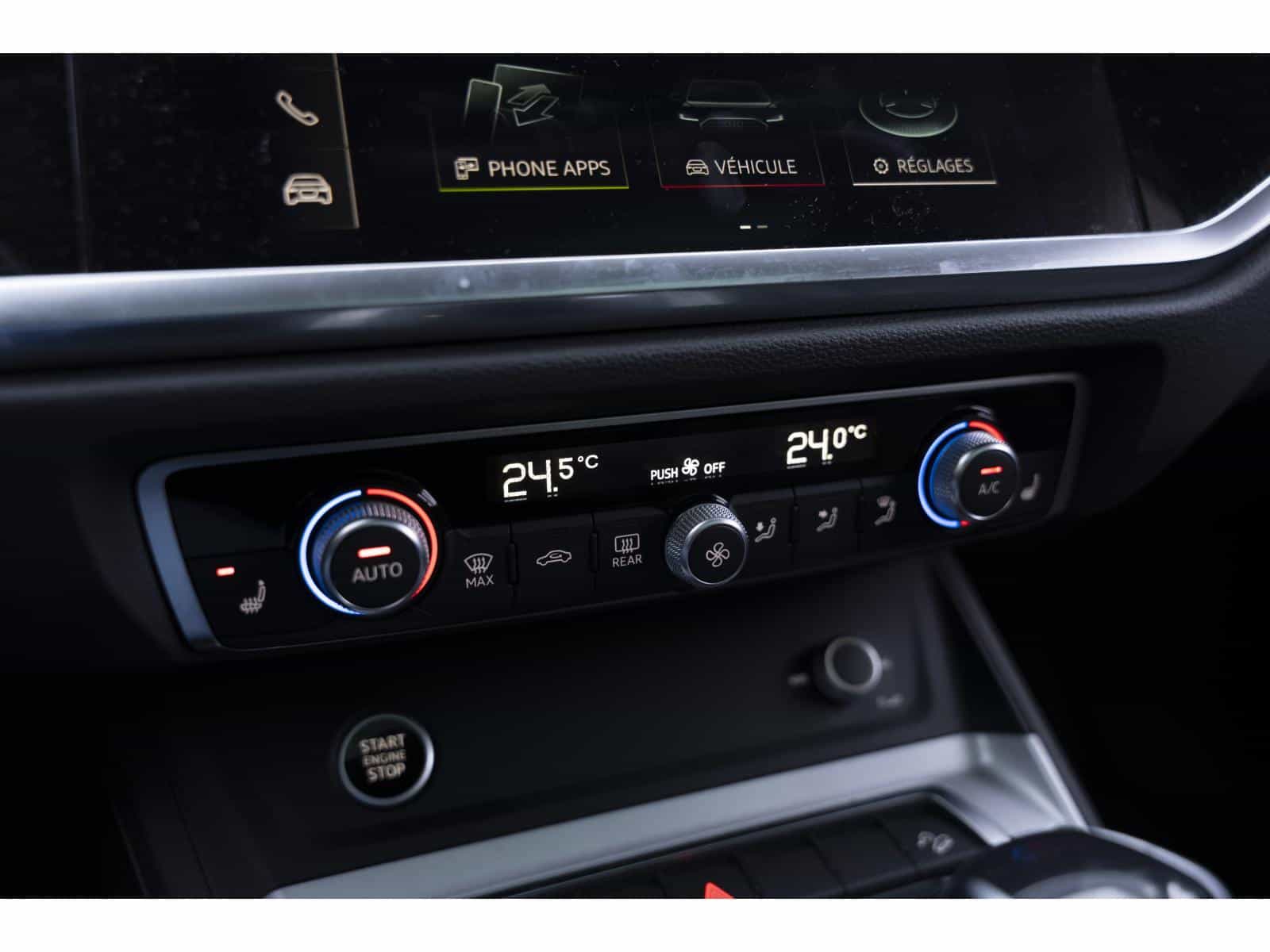 2022 Audi Q3 40 Komfort - Image 24