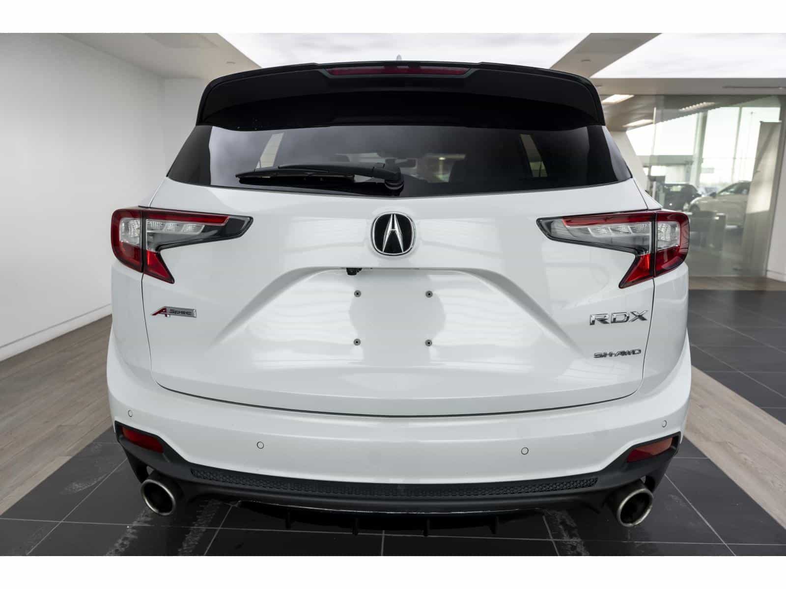 2022 Acura RDX A-Spec - Image 11
