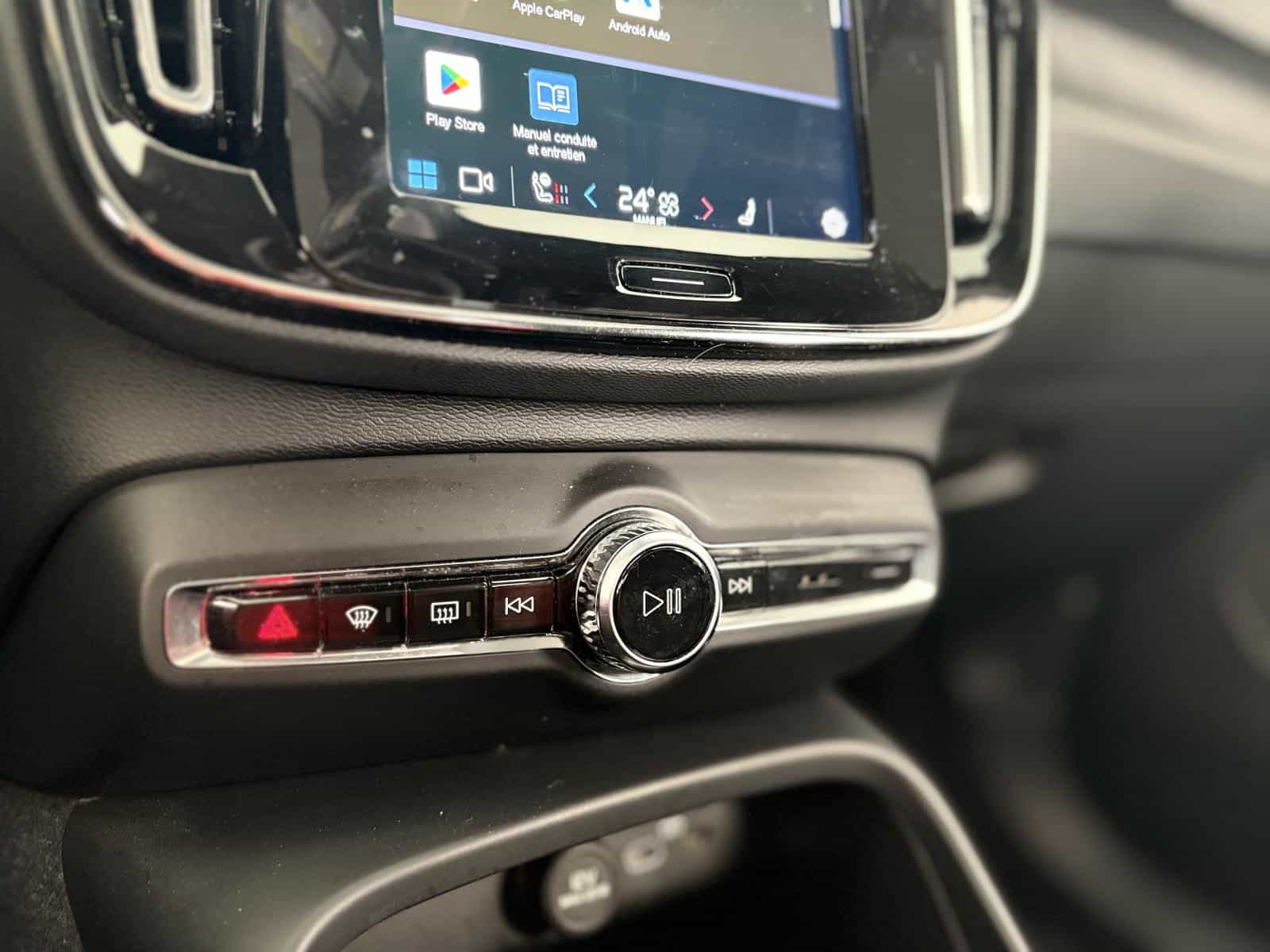 Image 21 Volvo C40 Recharge TWIN Plus 2024