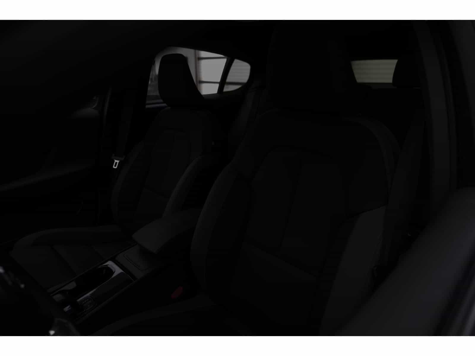 2024 Volvo C40 Recharge TWIN Plus - Image 14