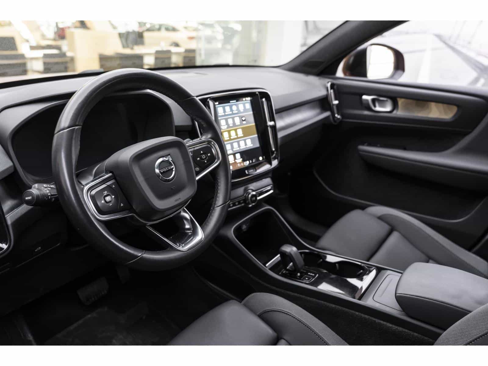 Image 17 Volvo C40 Recharge TWIN Plus 2024