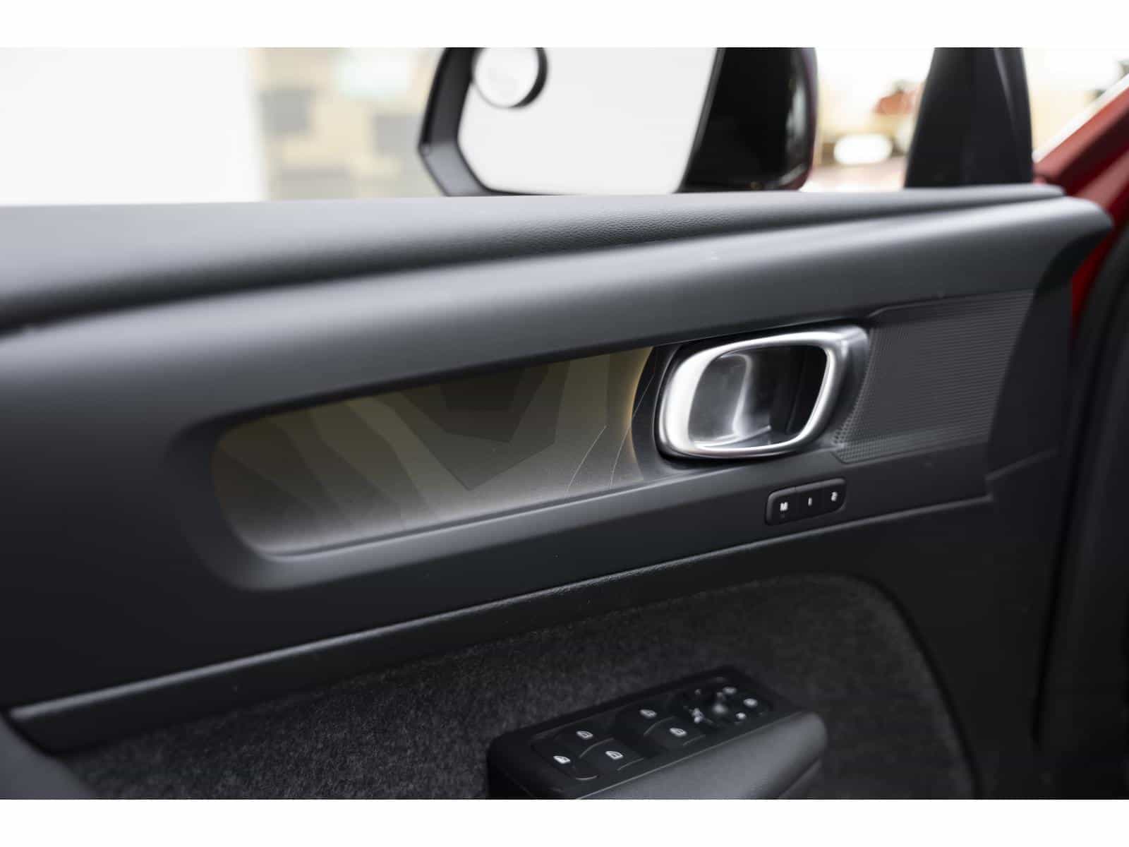 2024 Volvo C40 Recharge TWIN Plus - Image 20