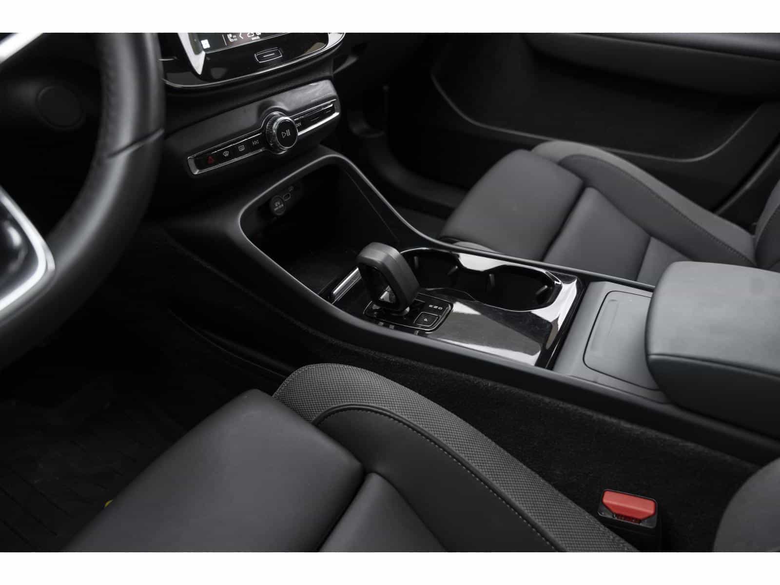 2024 Volvo C40 Recharge TWIN Plus - Image 19