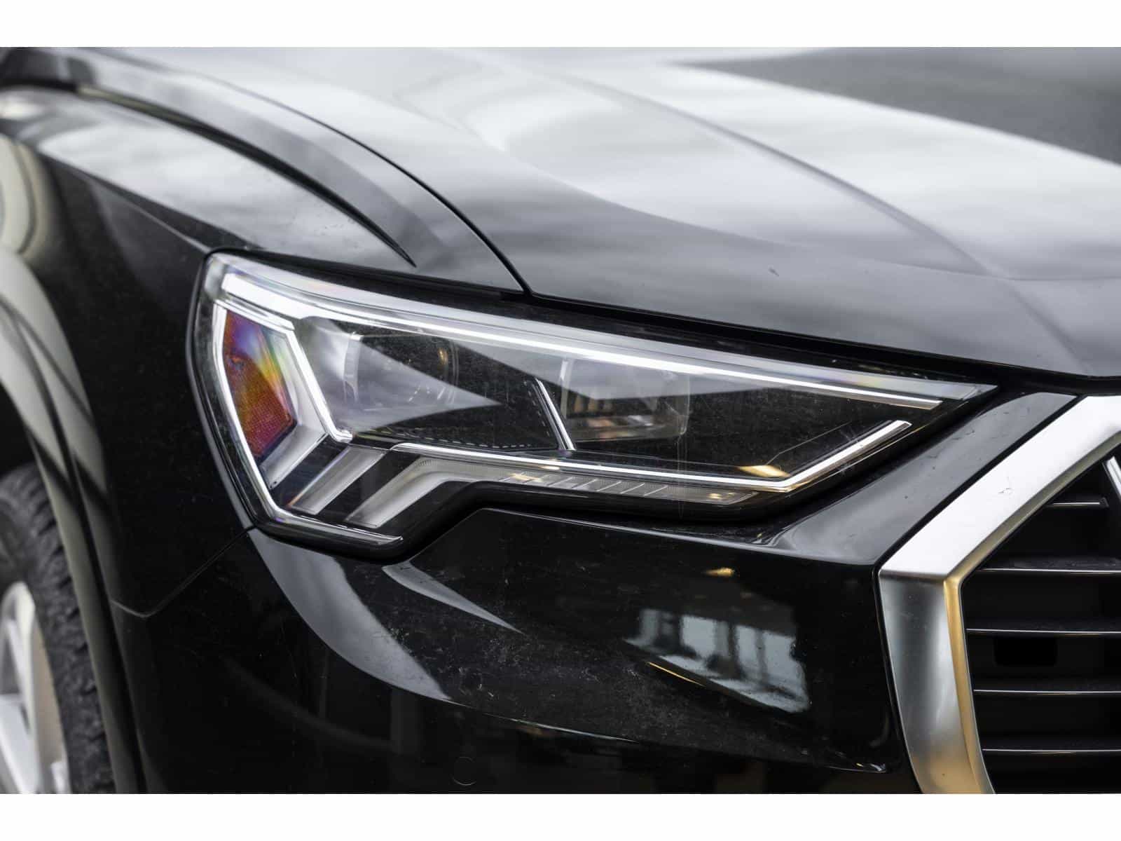 2023 Audi Q3 Komfort 45 - Image 2