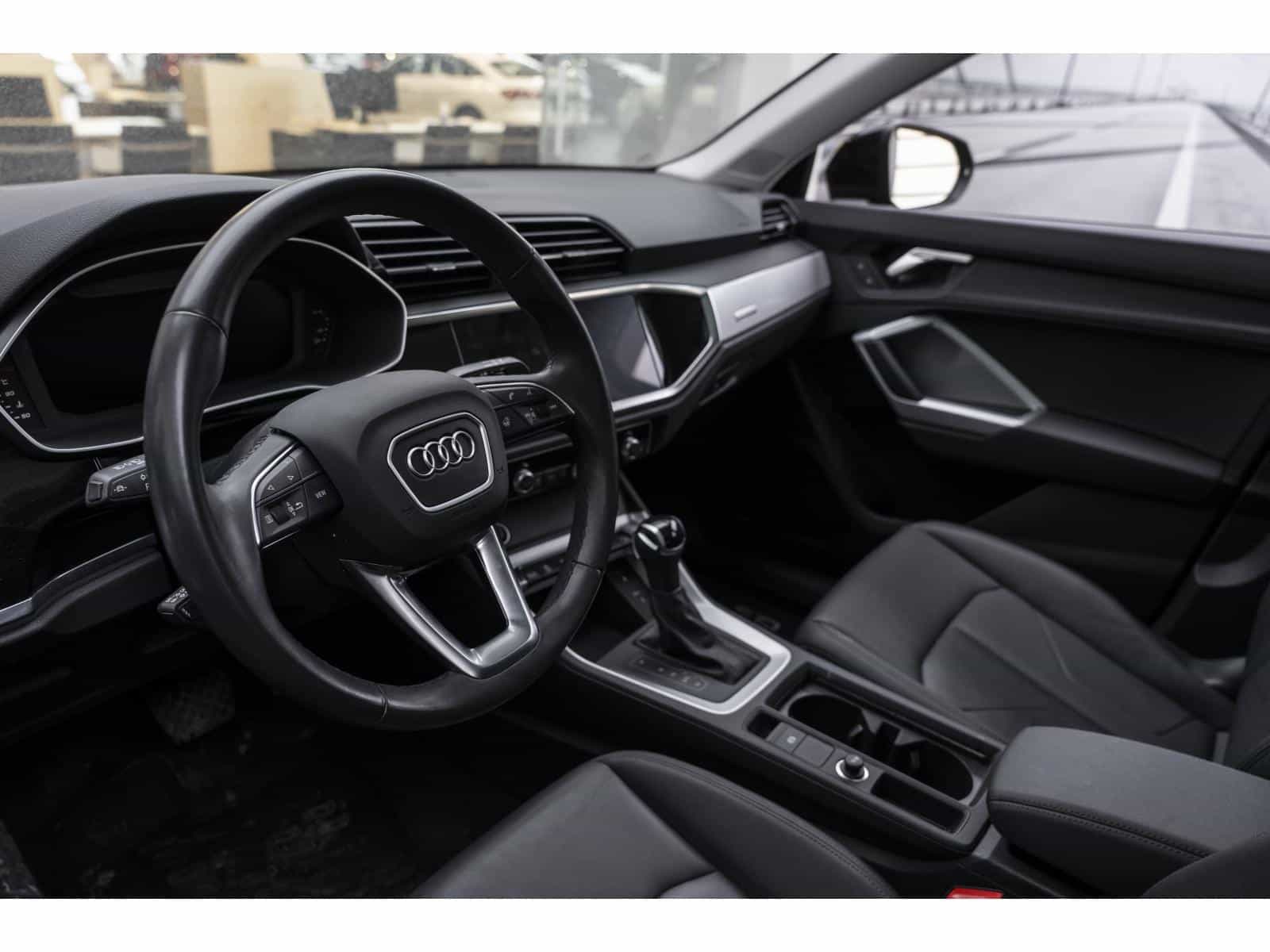 2023 Audi Q3 Komfort 45 - Image 18