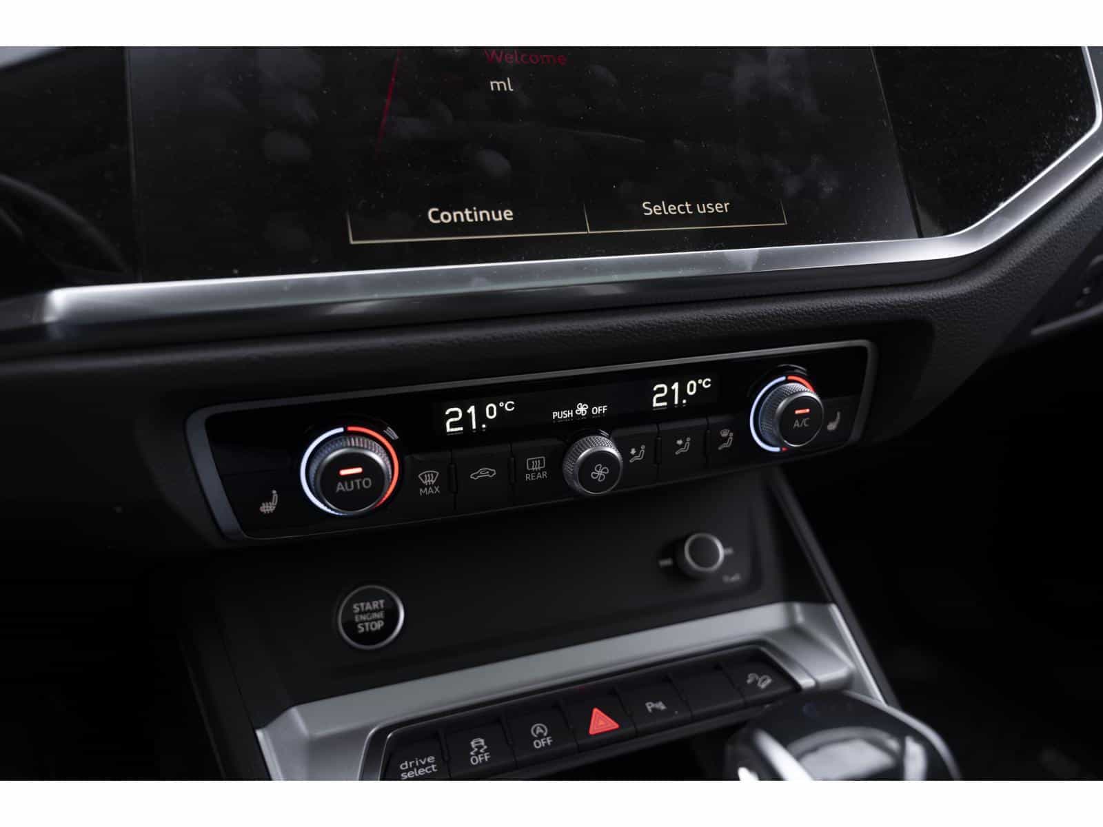 2023 Audi Q3 Komfort 45 - Image 22