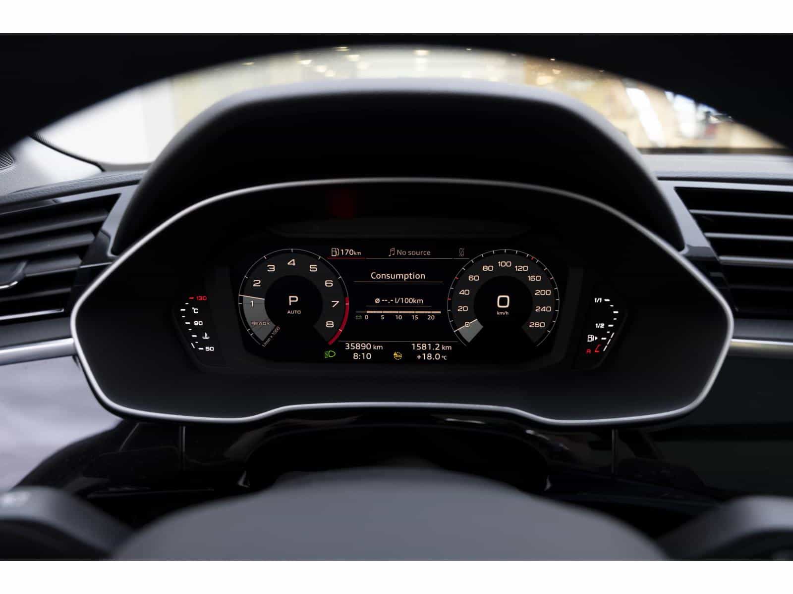 2023 Audi Q3 Komfort 45 - Image 23